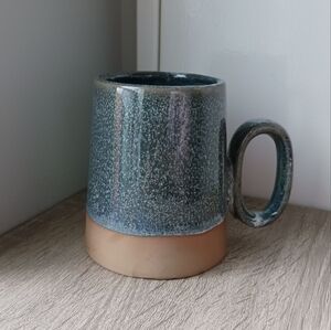 Half Glaze Stoneware Hairpin Mug